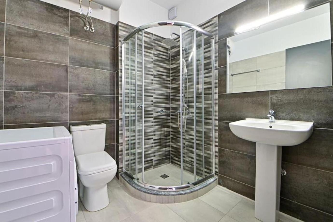 Cozy Apartment Located On Piraeus Port Area- Εξωτερικό φωτογραφία